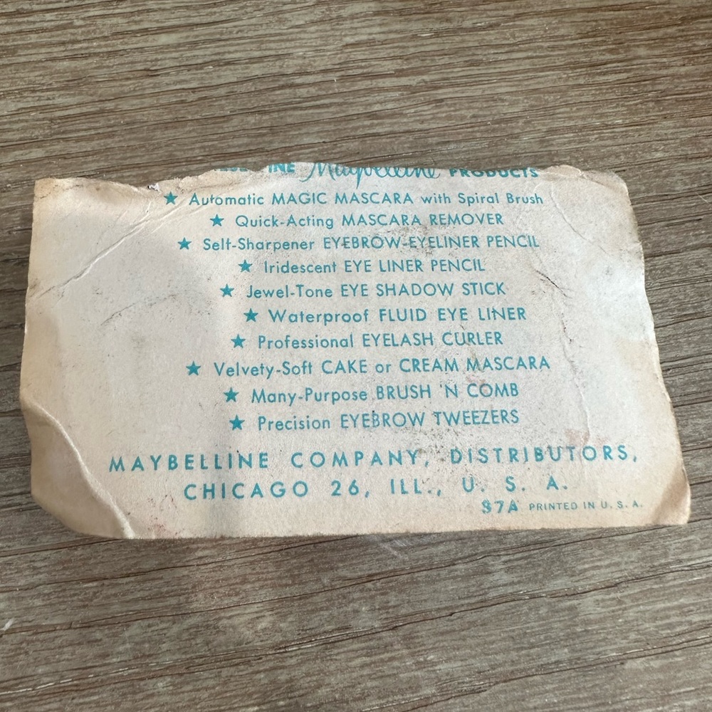Vintage Maybelline pencil sharpener NEW - Picture 2 of 3